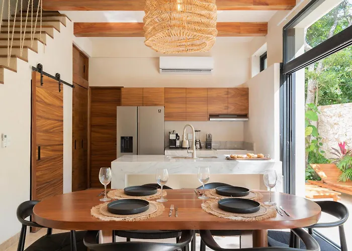 Chic Villa-apartment In Aldea Zama, Private Pool & Security Сasa de vacaciones