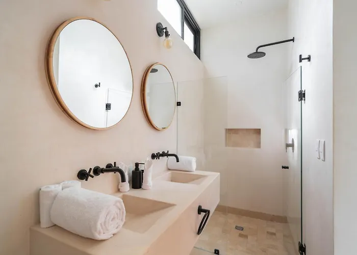 Chic Villa-apartment In Aldea Zama, Private Pool & Security Сasa de vacaciones *